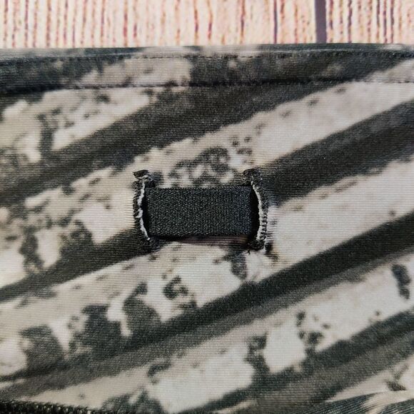 Under Armour heat gear compression capri leggings - Picture 7 of 10